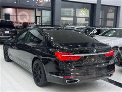 بي ام دبليو الفئة 7